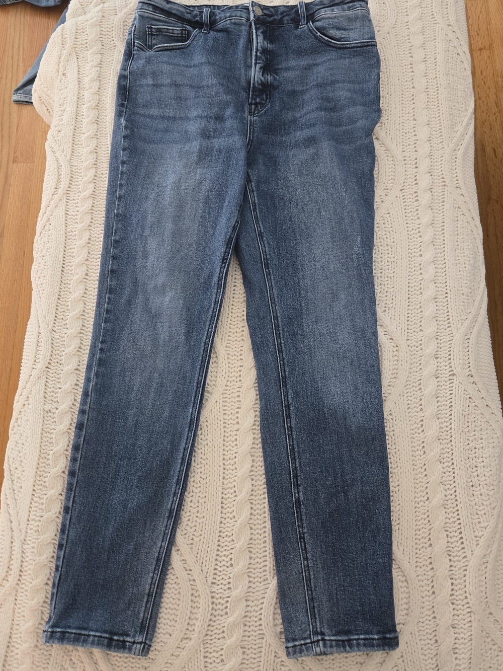 Women's Blakely Jeans Size 15 (Equivelent 14)